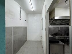 Clementi Avenue 2 Shopping Centre (D5), Retail #619858051